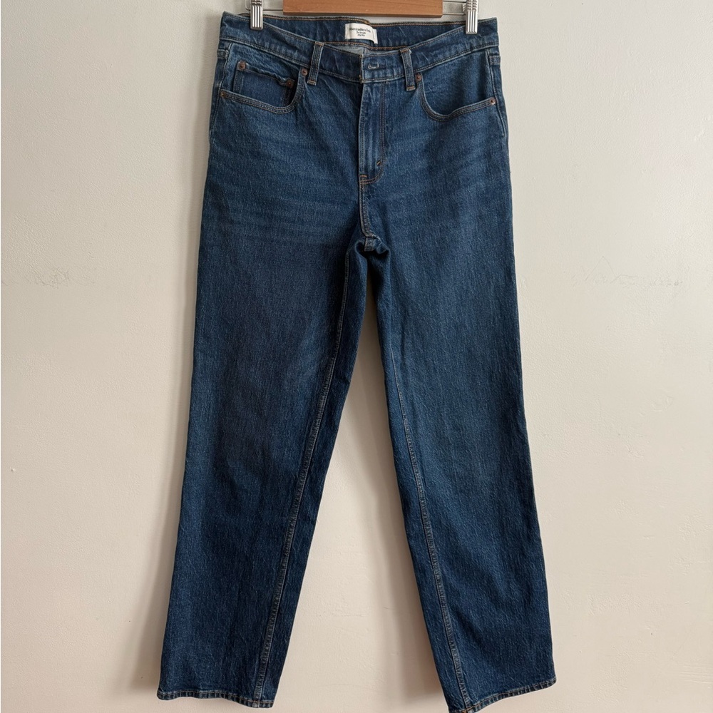 Abercrombie & Fitch Straight Leg Jeans | Mid Rise | Dark Wash | Size 30/ 10L